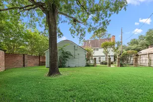 14302 Apple Tree Rd, Houston, TX 77079 - Photo 38