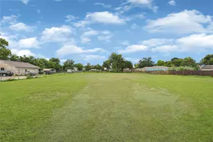 9517 Aldine Westfield Rd, Houston, TX 77093 - Photo 1