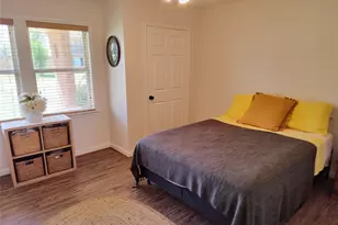 202 E Forest Ave, Shoreacres, TX 77571 - Photo 6