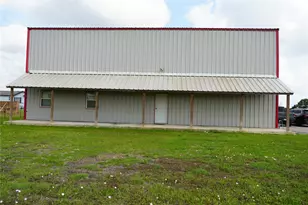 8417 Los Robles Ave, Alvin, TX 77511 - Photo 6