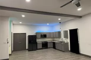 8417 Los Robles Ave, Alvin, TX 77511 - Photo 26