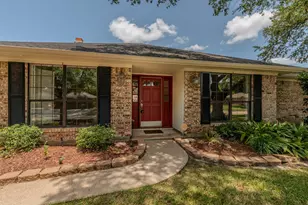 6960 Blarney St, Beaumont, TX 77706 - Photo 2