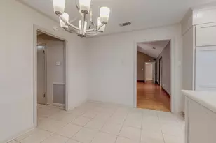 6960 Blarney St, Beaumont, TX 77706 - Photo 12