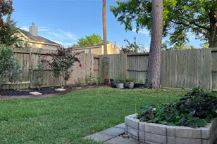 13806 Layton Hills Dr, Cypress, TX 77429 - Photo 22