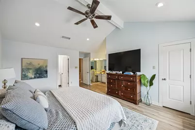 1223 Fountain View Drive #124, Houston, TX 77057 - Photo 18