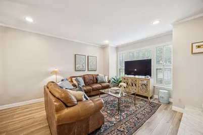 1223 Fountain View Drive #124, Houston, TX 77057 - Photo 14