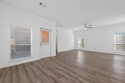 16021 Sandy Koufax Court, Splendora, TX 77372 - Photo 12