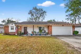 5611 W Airport Blvd, Houston, TX 77035 - Photo 1