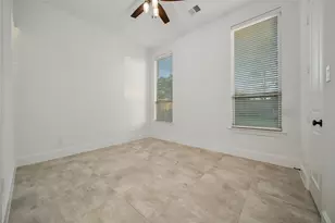 19 Brittany Rose Pl, The Woodlands, TX 77375 - Photo 36