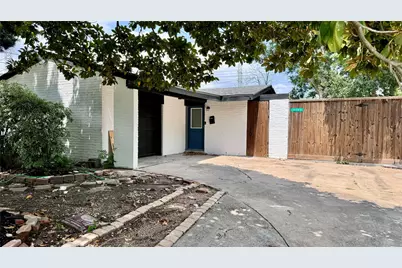 11103 Greenwillow Street, Houston, TX 77035 - Photo 14