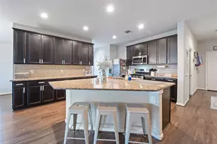 3131 Specklebelly Dr., Baytown, TX 77521 - Photo 4