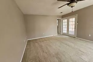 227 Wood Loop St, Houston, TX 77015 - Photo 16