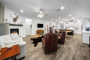 15991 Mahogany Mist Dr, Conroe, TX 77302 - Photo 16