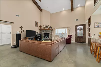 1138 Creekside Lane, Weimar, TX 78962 - Photo 4