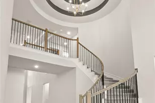 139 Mockingbird Trails Dr, Willis, TX 77318 - Photo 2