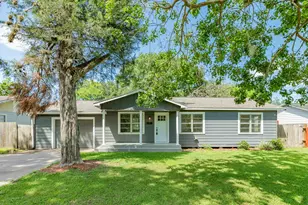 303 Yaupon St, Sweeny, TX 77480 - Photo 1