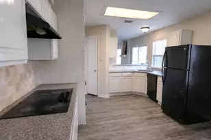 12902 Skymeadow Dr, Houston, TX 77082 - Photo 4