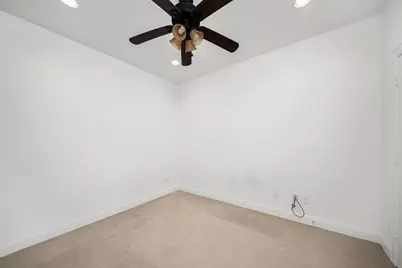 22 Hermann Park Court, Houston, TX 77021 - Photo 10