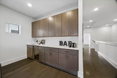 309 Peden Street, Houston, TX 77006 - Photo 14