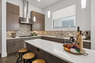 309 Peden St, Houston, TX 77006 - Photo 12