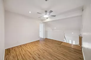 10314 Olympia Dr, Houston, TX 77042 - Photo 12