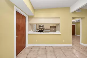 5326 Heatherbrook Dr, Houston, TX 77045 - Photo 14