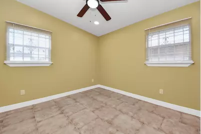 5326 Heatherbrook Drive, Houston, TX 77045 - Photo 26