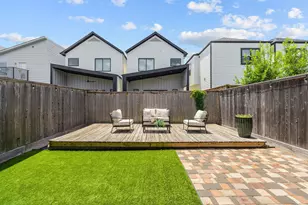 114 E 33rd St, Houston, TX 77018 - Photo 12