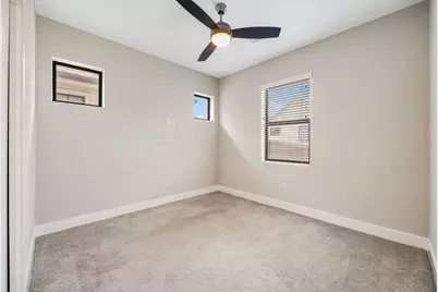 114 E 33rd Street #B, Houston, TX 77018 - Photo 20