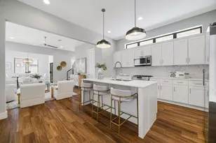 114 E 33rd St, Houston, TX 77018 - Photo 2