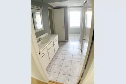 9809 Richmond Avenue #F8, Houston, TX 77042 - Photo 22