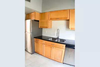 9809 Richmond Avenue #F8, Houston, TX 77042 - Photo 8