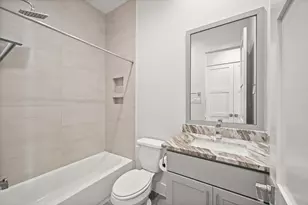 2409 Webster St, Houston, TX 77003 - Photo 20