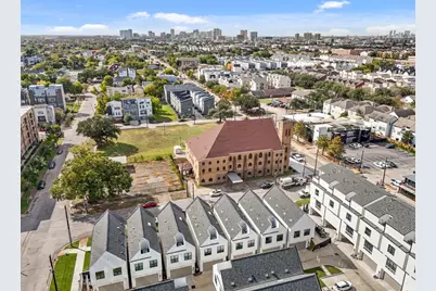 2409 Webster Street, Houston, TX 77003 - Photo 4