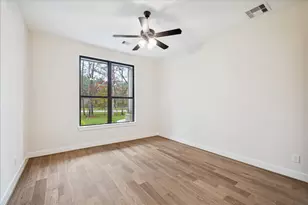 104 Dawn Ct, Huntsville, TX 77340 - Photo 28