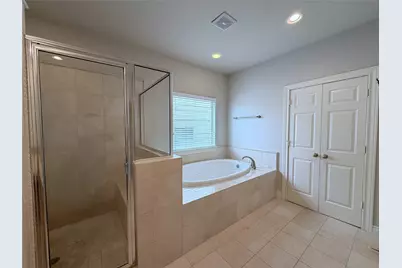 2612 Edgefield Lakes Drive, Houston, TX 77054 - Photo 28
