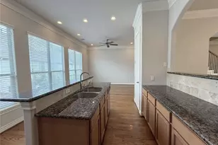 2612 Edgefield Lakes Dr, Houston, TX 77054 - Photo 14