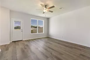 308 Rockbridge Dr, Huntsville, TX 77340 - Photo 16