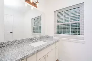 10910 Sagevale Ln, Houston, TX 77089 - Photo 16