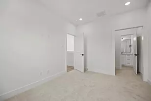 870 W Little York Rd, Houston, TX 77091 - Photo 32