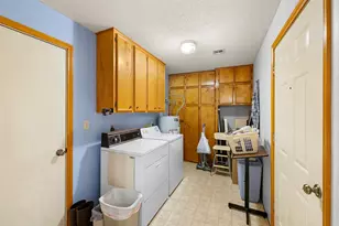 1081 Shirley Oaks St, Columbus, TX 78934 - Photo 14