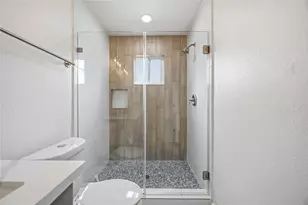 5403 Amy St, Houston, TX 77028 - Photo 20