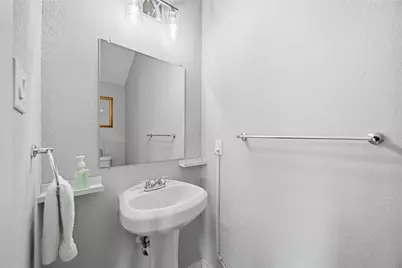 5403 Amy Street, Houston, TX 77028 - Photo 12