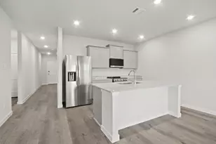 523 Shoreview Dr, Conroe, TX 77303 - Photo 10