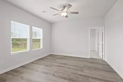 523 Shoreview Drive, Conroe, TX 77303 - Photo 8