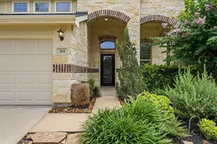 115 Red Eagle Ct, Montgomery, TX 77316 - Photo 2