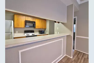 9203 Danforth Way, Houston, TX 77083 - Photo 10