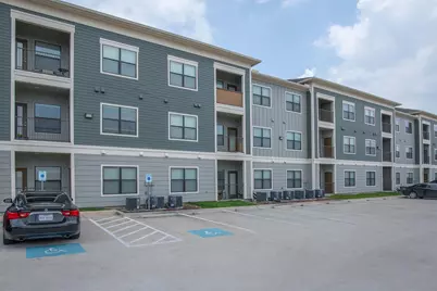 2930 Plum Creek Lane #107, Houston, TX 77087 - Photo 16