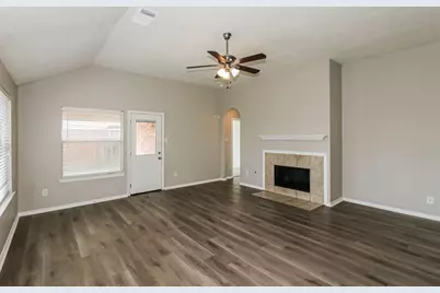 16419 Great Ridge Court, Houston, TX 77083 - Photo 4