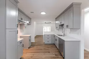 9214 Woodland Oaks Dr, Houston, TX 77040 - Photo 8